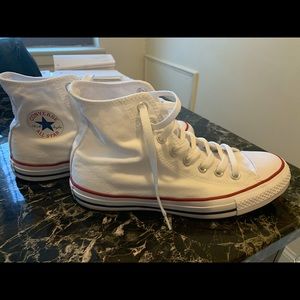 Classic White Converse Chuck Taylor